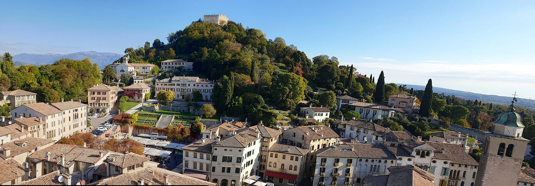 Panorama del centro storico di Asolo in Veneto