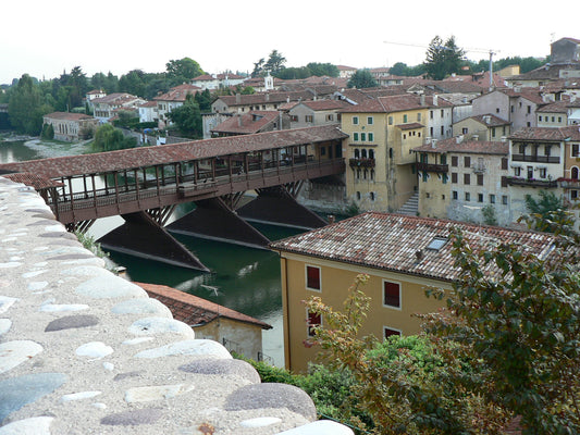 Ponte degli Alpini e idee regalo per un nonno veneto